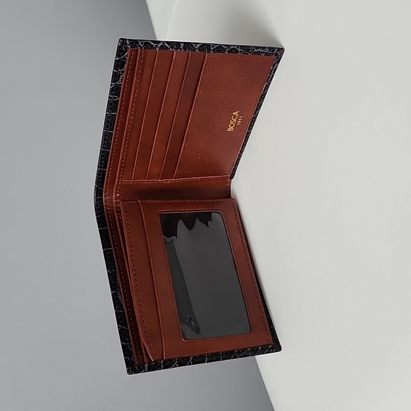 Bosca Vintage Crocco Bifold Wallet w/ Card ID Flap NEW - Picture 3 of 3